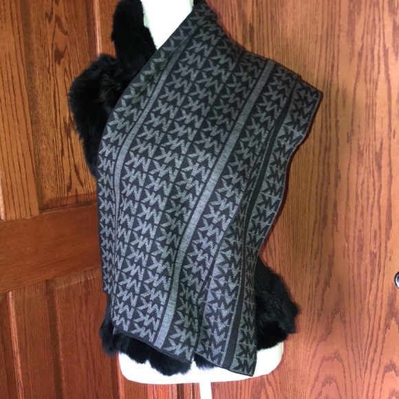 Michael Kors Other - Michael Kors Logo Scarf